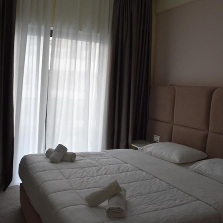 Hotel Vivas Durres Exterior photo