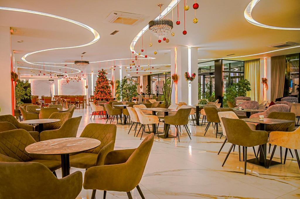 Hotel Vivas Durres Exterior photo