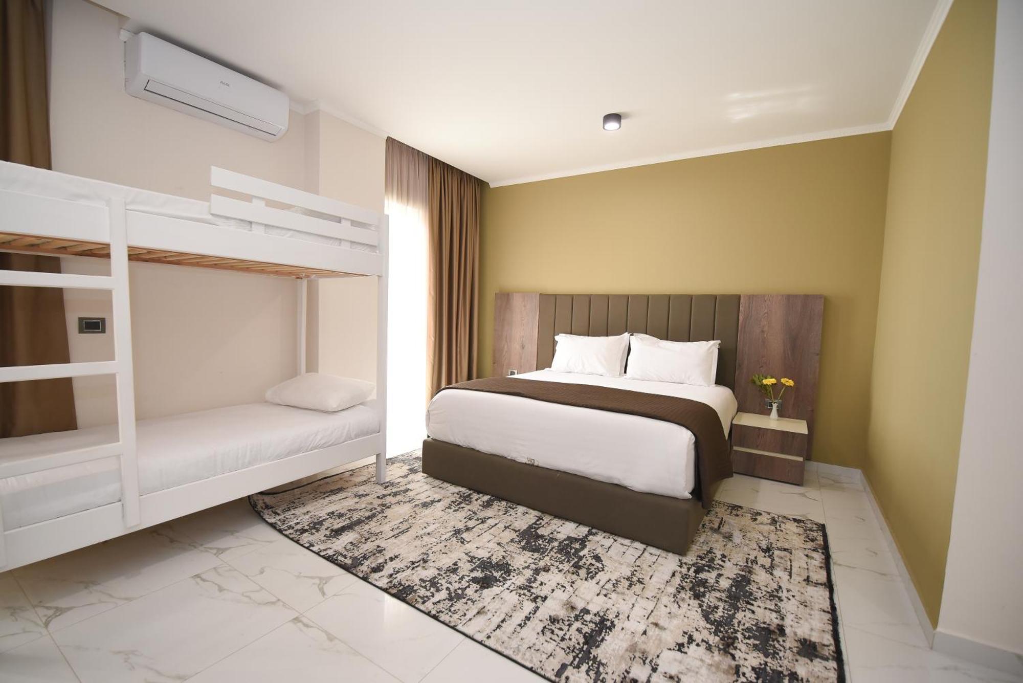 Hotel Vivas Durres Exterior photo